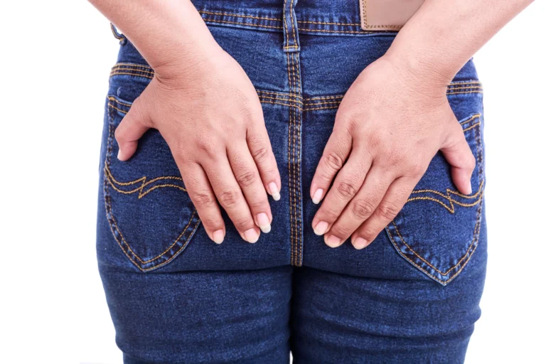 10 causes of buttock pain. The most common buttock pain causes